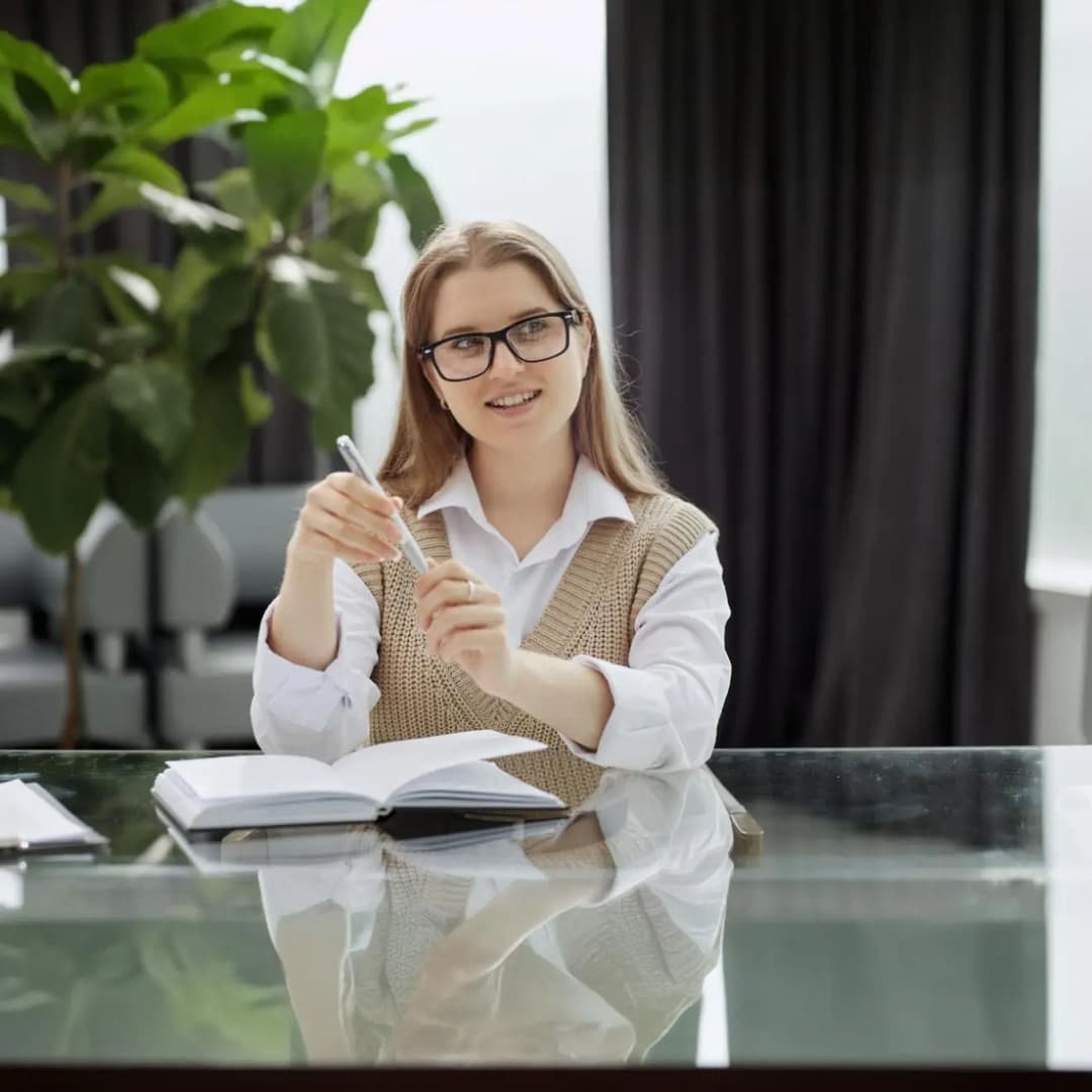 Sign the Contract Image